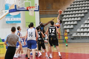 Encontro do Breogán e o Rosalía / Flickr: ciudaddevigobasquet